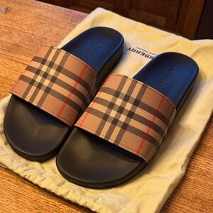 Burberry Check Pattern Men's Sandals